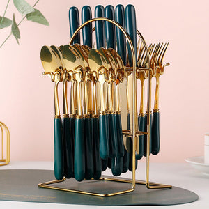 Discover the Elegance of Our Stainless Steel Cutlery Gift Set